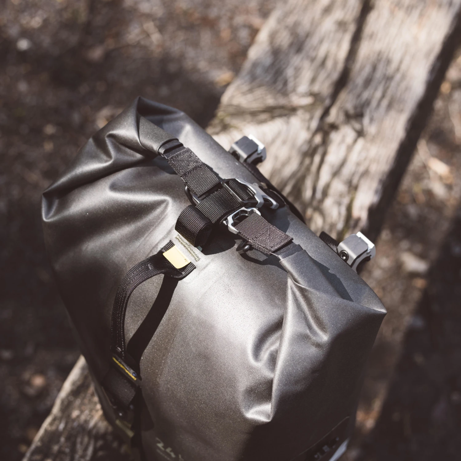 Riverside IPX6 24L Waterproof Touring Pannier Bike Bag 9 Riverside IPX6 24L Waterproof Touring Pannier Bike Bag - Image 7