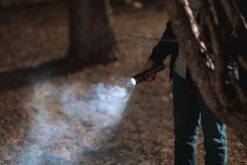 NEBO Newton 1000 Lumen Torch -Outdoor Camping Shop k442c83af85d37ae302f99c558c14f382