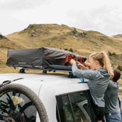 Quechua INFLATABLE ROOF TENT MH900 FRESH & BLACK 2 PERSON -Outdoor Camping Shop k8b61285b0f08a326abaefff045d25467